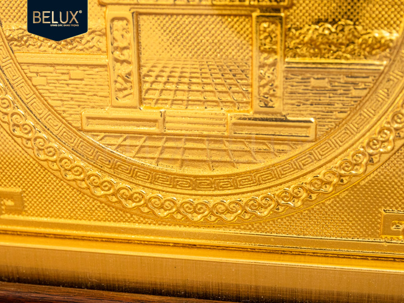 Hộp gỗ mặt vuông Khuê Văn Các bằng đồng 20x20cm mạ vàng 24k